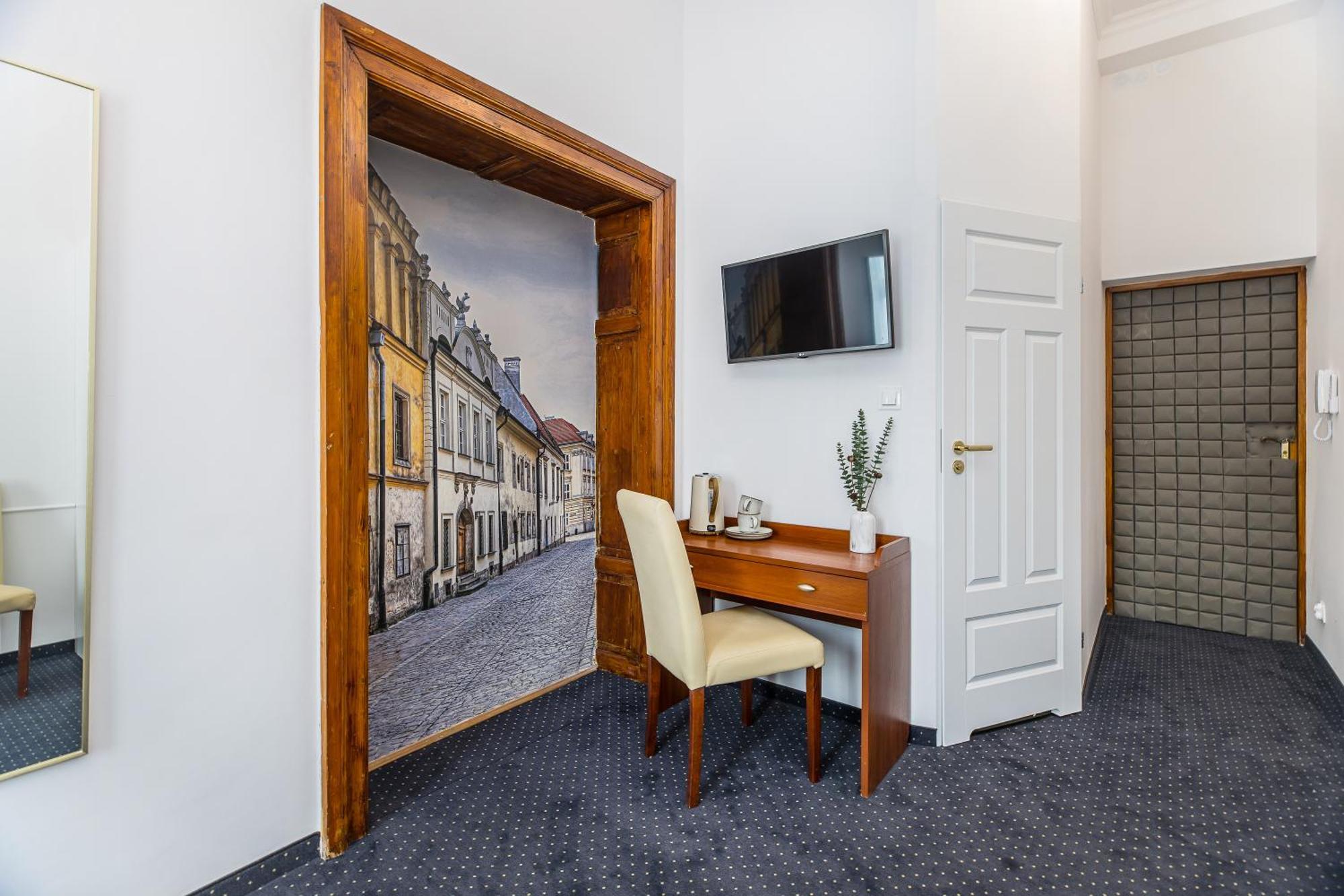 Economy Double Room